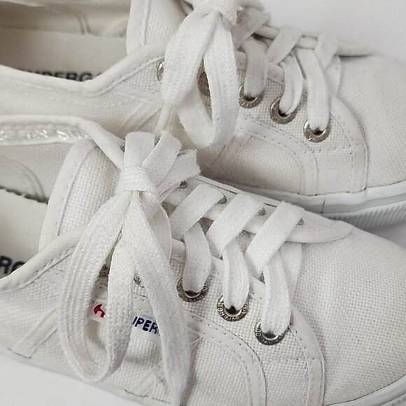 Superga Womens White Canvas Platform Sneakers, 4.5 - Picture 5 of 8